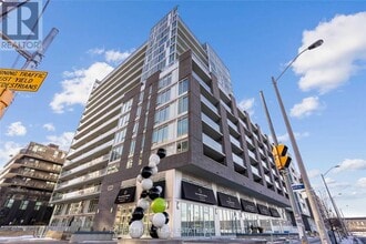 Building Photo - 555-E1555 Wilson Ave