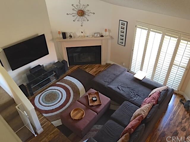 Foto del edificio - 305 Coral Reef Dr