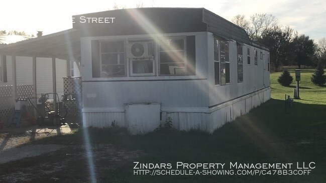 Building Photo - 14 Danville St