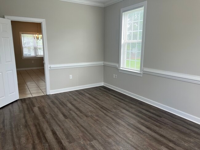 Building Photo - 3320 Whitlock Dr N