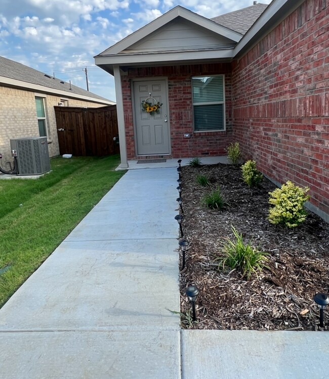 Photo - 14036 Gaskin St House