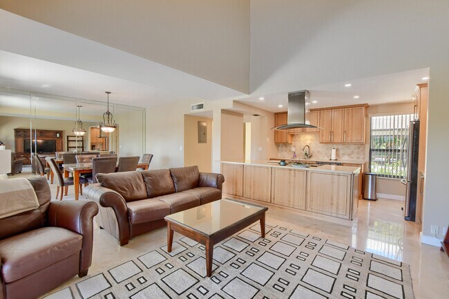 Building Photo - 800 Greensward Ct