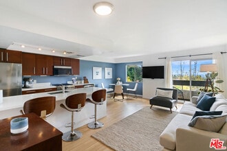 Building Photo - 2700 Cahuenga Blvd