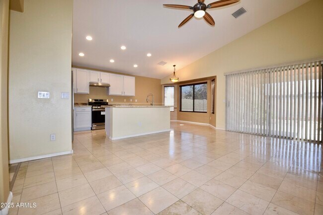 Foto del edificio - 4643 E Goldfinch Gate Ln