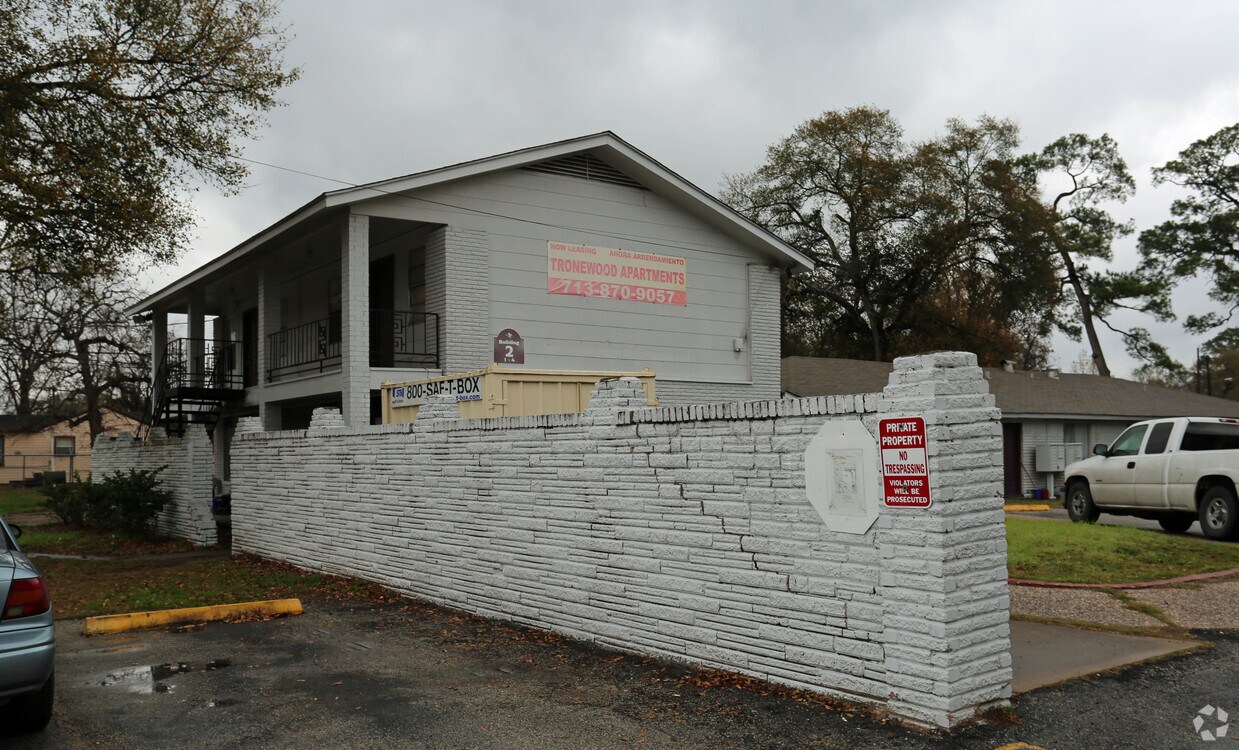 Building Photo - Tronewood Apartments