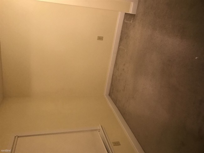 Building Photo - 43 Clarke St