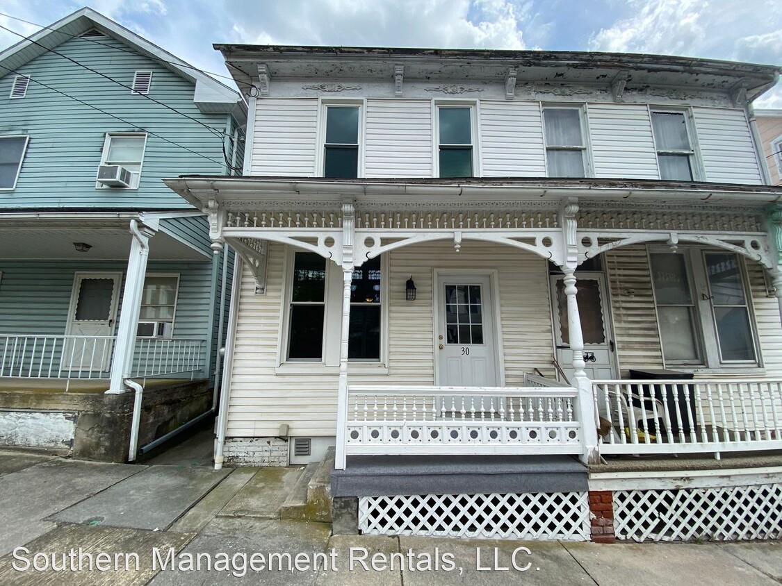 30 Church St, Seven Valleys, PA 17360 House Rental in Seven Valleys