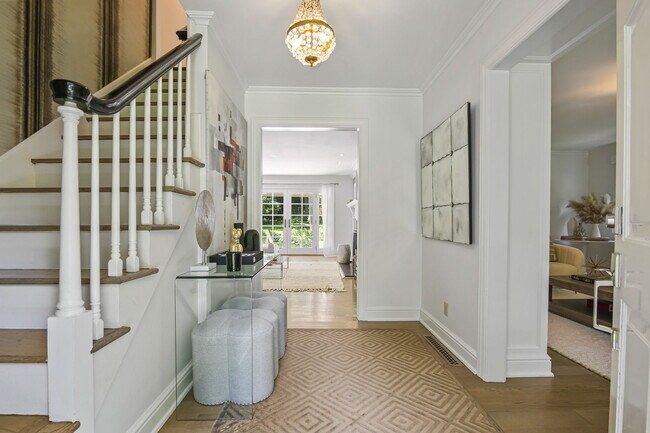 Foto del edificio - 48 Glenville Rd