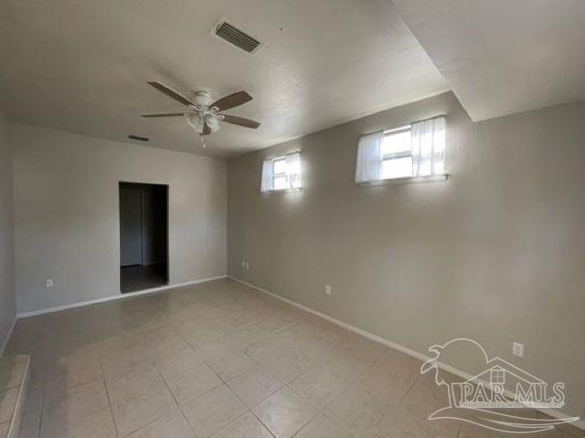 Foto del edificio - 2106 N Spring St