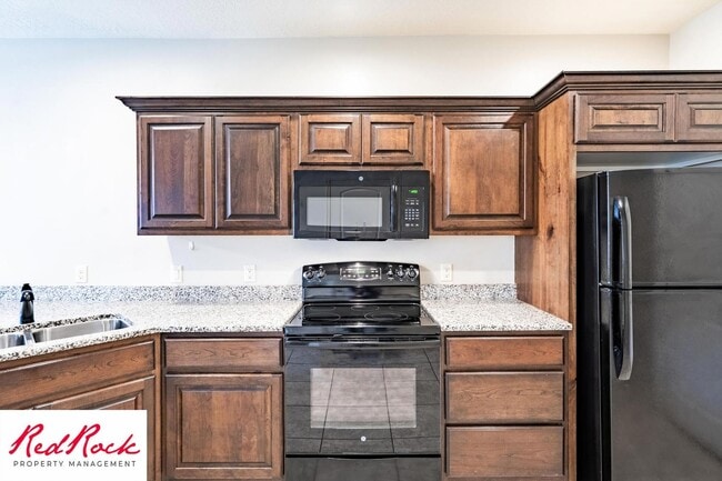 Foto del edificio - Lovely Townhome with Community Pool