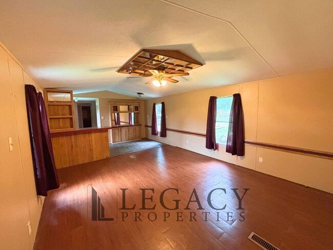 Building Photo - Mobile Home for Rent – Piedmont, SC