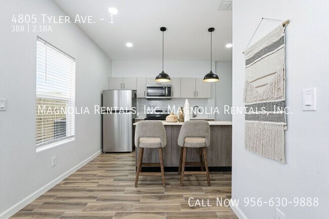 Foto del edificio - 4805 Tyler Ave