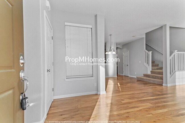 Building Photo - Three Bedroom Stunner in the Heart of Sher...