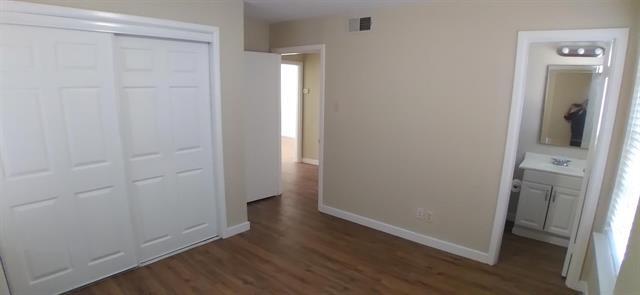 Building Photo - 2705 Highwood Dr