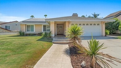 Building Photo - 8250 Whispering Tree Dr