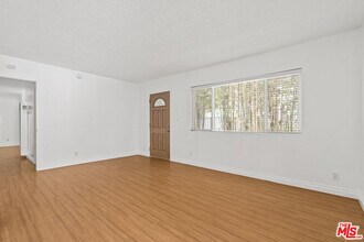 Building Photo - 616 Vernon Ave