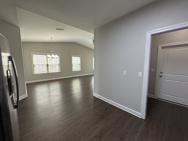 Building Photo - FOR RENT in Dothan, AL!!