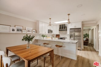 Building Photo - 2641 Hartland Cir