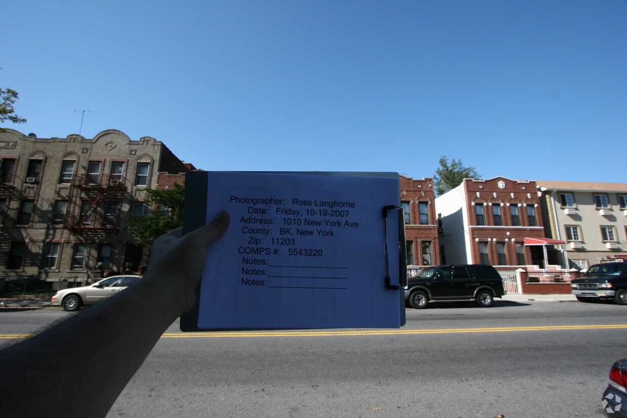 Placa - 1010 New York Avenue