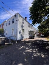 Building Photo - 143 Jackson Ave