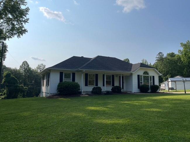 Building Photo - Cute Stepless Ranch