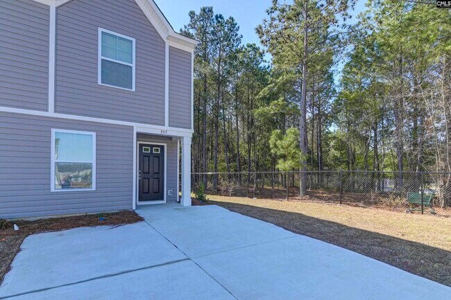 Building Photo - 357 Gum Swamp Trl
