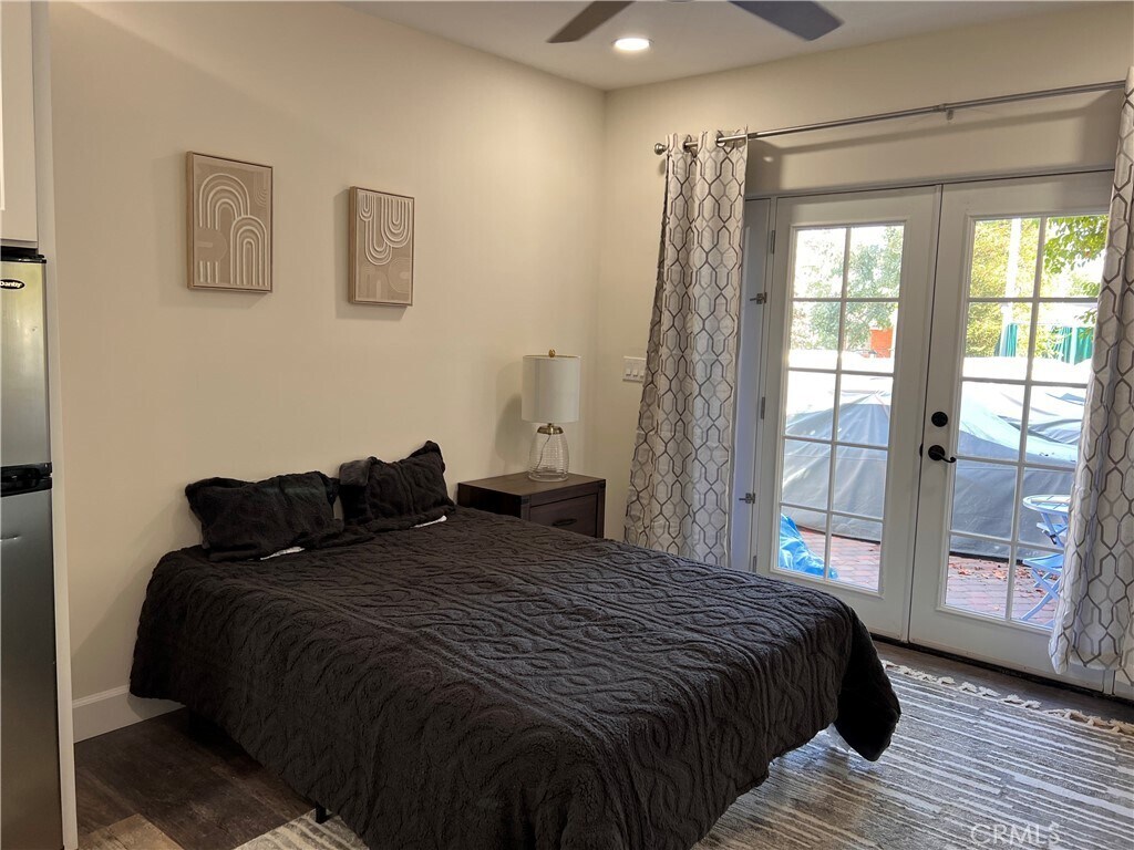 Foto principal - 2515 Crest View Dr
