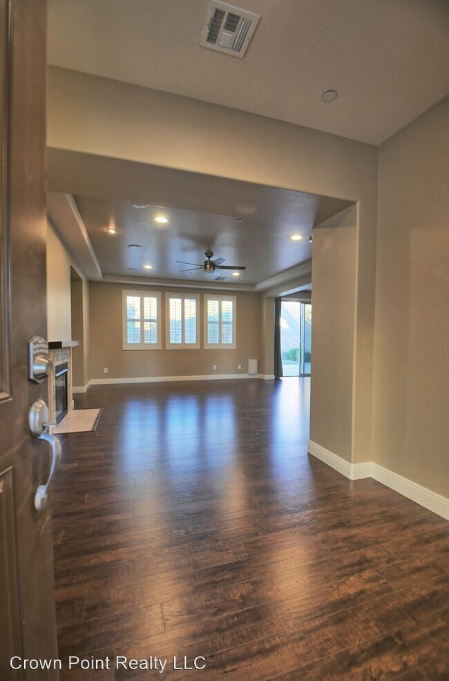 Building Photo - 4 br, 3 bath House - 930 Via Del Campo