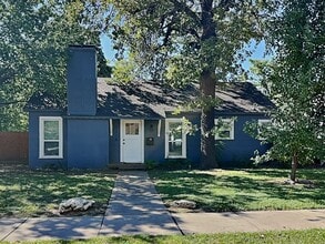 Building Photo - 3314 Clary Ave