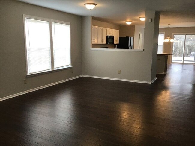 Building Photo - Gorgeous 2 Story with HUGE loft