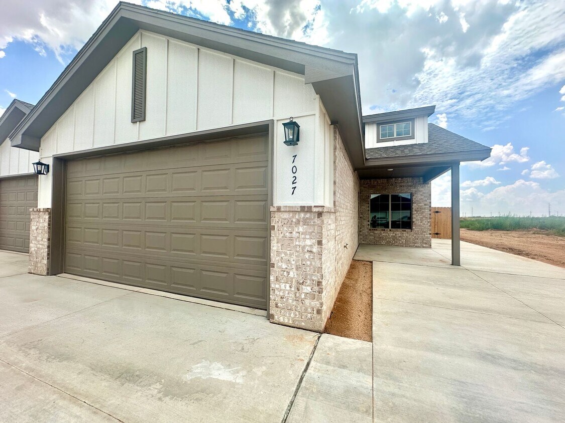Primary Photo - New Build 3Bed/2Bath in Frenship ISD!