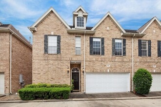 Building Photo - 2842 Briarhurst Park