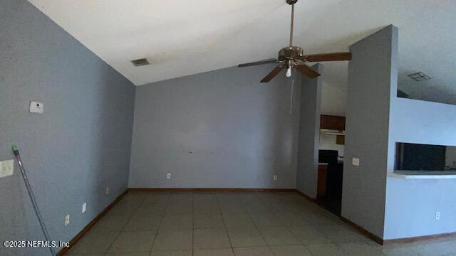 Foto del edificio - 5542 Bennington Dr