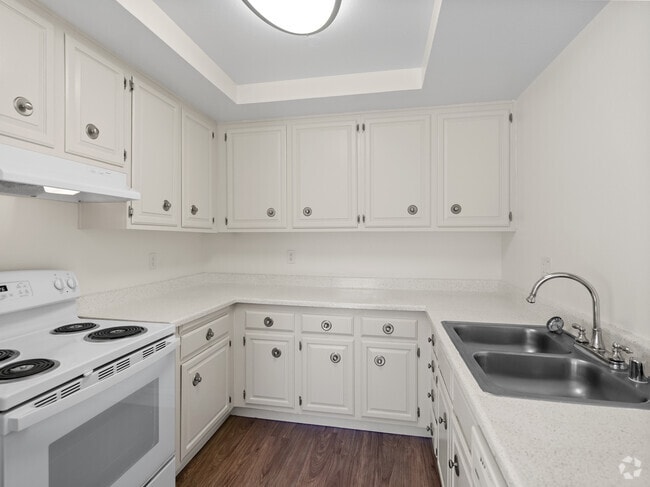 2x2 - Foothills Apartments