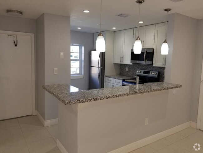 Building Photo - 14746 SW 90th Ter