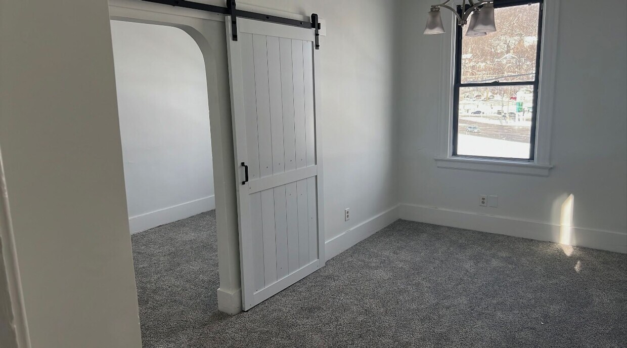 Foto del edificio - 1617 Westwood Ave