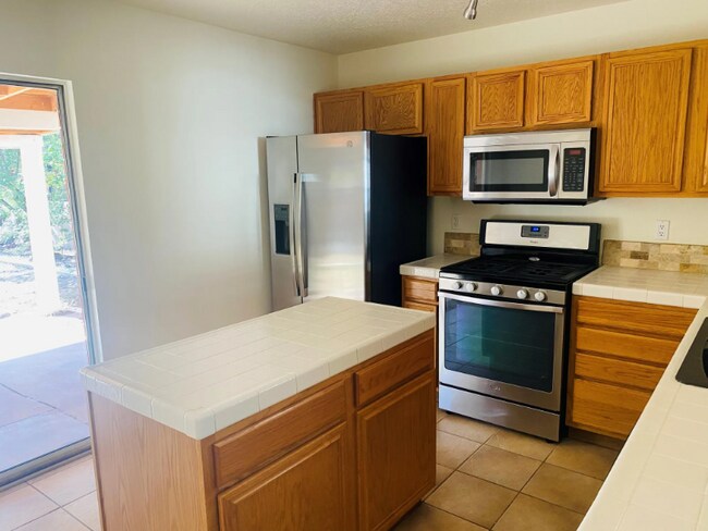 Building Photo - 9419 Vervain Dr NW