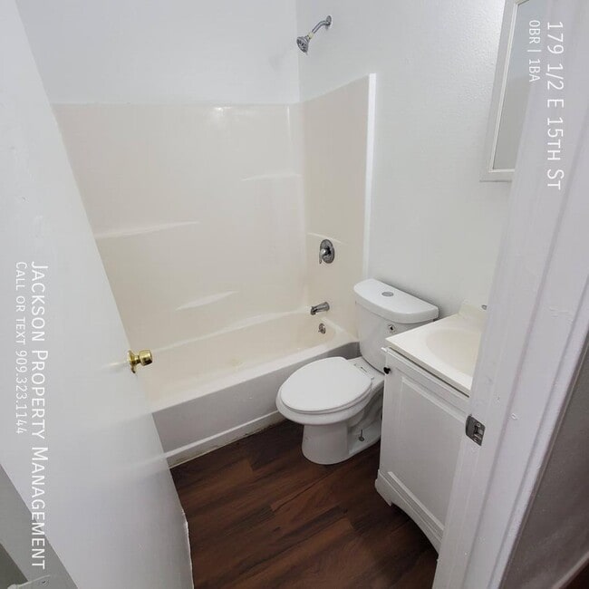 Foto del edificio - 179 1/2 E 15th St-