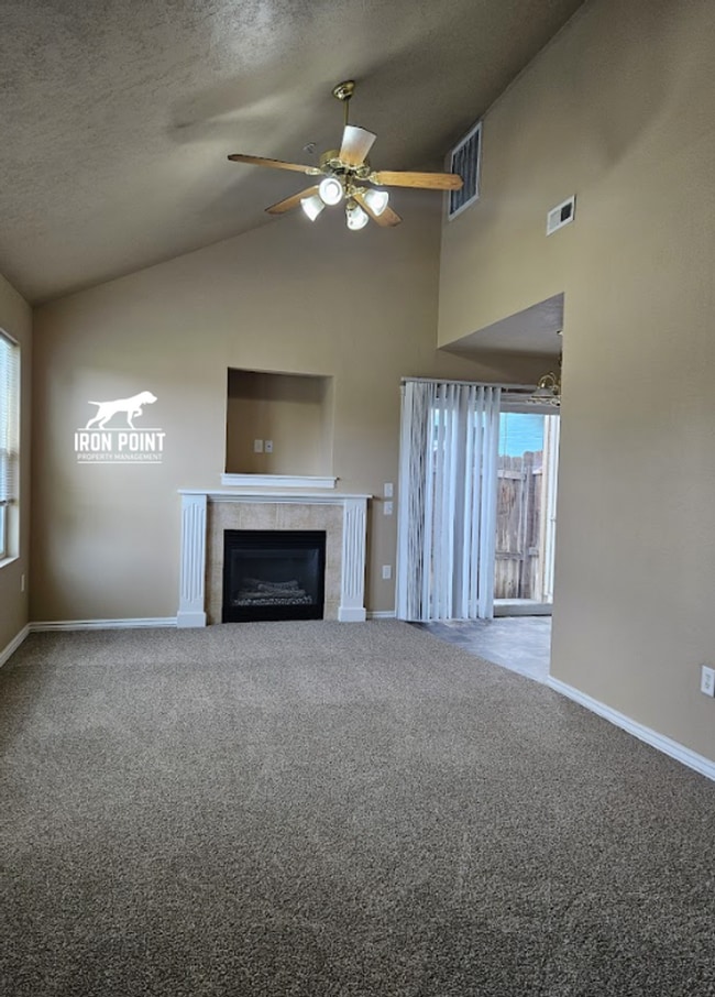 Building Photo - ELD4013