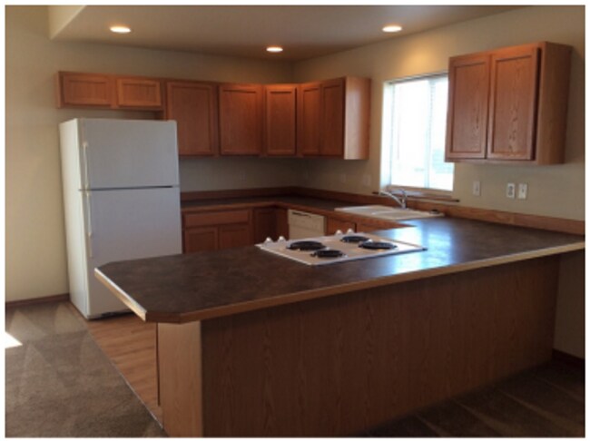 Building Photo - 3 Bedroom Home North of CWU