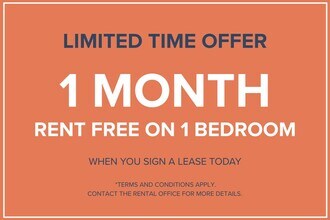 Building Photo - 518 Rochester St