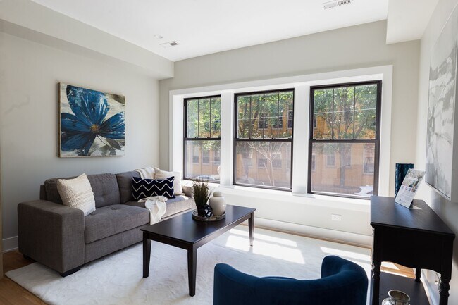 Foto del edificio - 2541 N Campbell Ave