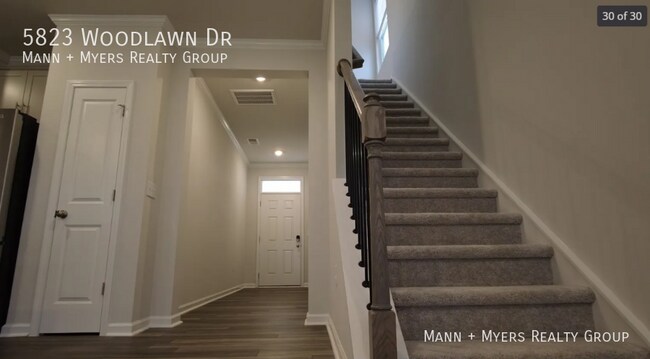 Foto del edificio - 5823 Woodlawn Dr