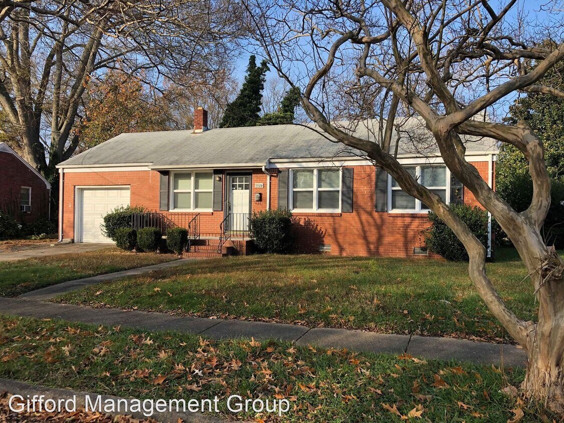 Primary Photo - 3 br, 1.5 bath House - 7809 Caribou Ave