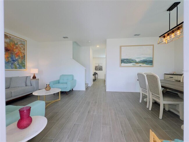 Foto del edificio - 6104 Park Promenade Way