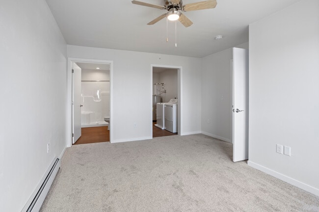 Master Bedroom - Eagle Heights Apartments