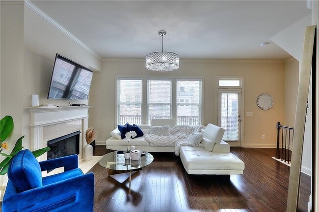 Foto del edificio - 1306 Harris Way S