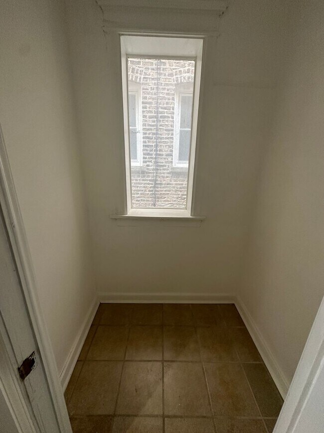 Foto del edificio - 4356 S Wells St