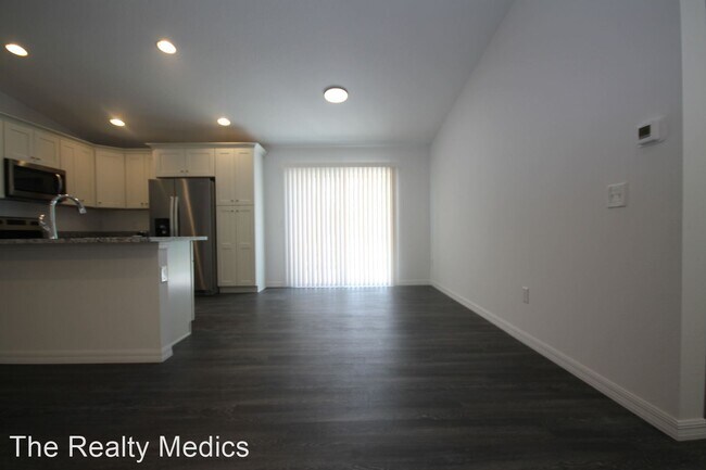 Building Photo - 3 br, 2 bath House - 277 Malauka Run