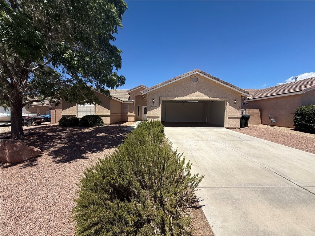 Foto principal - 3667 Heather Ave